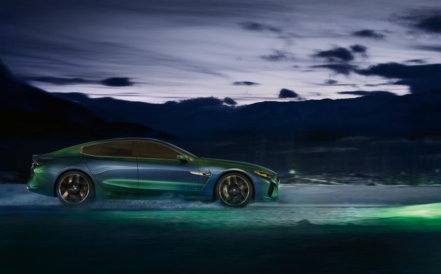  BMW Concept M8 Gran Coupe 2018 года  (фото 16 из 16)